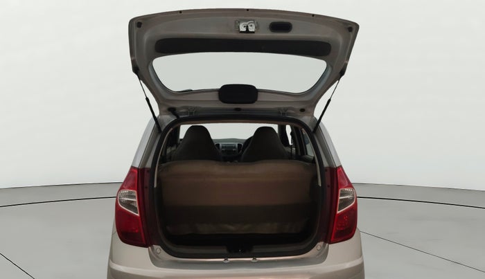 2013 Hyundai i10 MAGNA 1.1, Petrol, Manual, 1,06,088 km, Boot Door Open