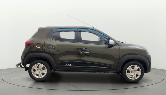 2024 Renault Kwid RXT 1.0, Petrol, Manual, 2,605 km, Right Side View