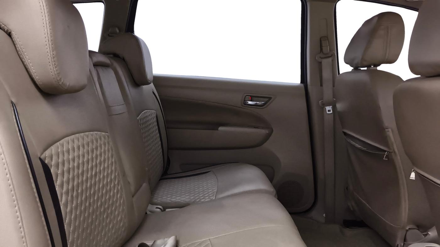 2016 Maruti Ertiga VXI AT, Petrol, Automatic, 1,17,083 km, Right Side Rear Door Cabin