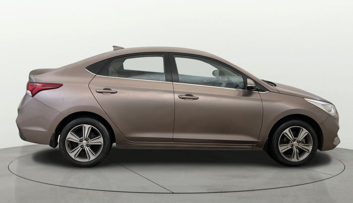 2017 Hyundai Verna 1.6 VTVT SX, Petrol, Manual, 73,291 km, Right Side View