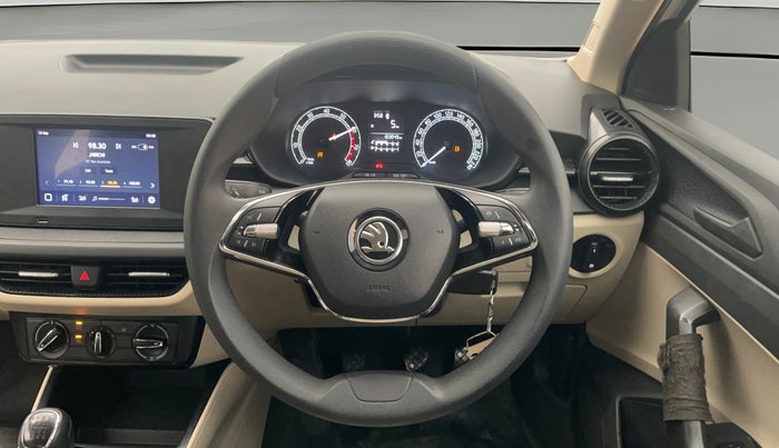 2022 Skoda SLAVIA ACTIVE 1.0L TSI MT, Petrol, Manual, 1,03,058 km, Steering Wheel Close Up