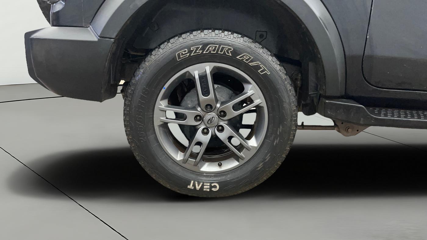 2022 Mahindra Thar LX PETROL HT 4WD AT, Petrol, Automatic, 47,201 km, Right Rear Wheel