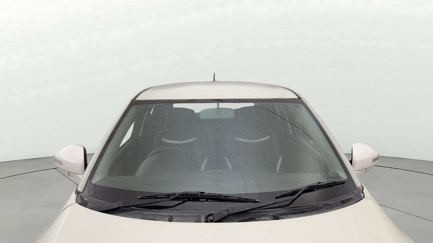 2015 Maruti Swift LXI (O), Petrol, Manual, 59,953 km, Front Windshield