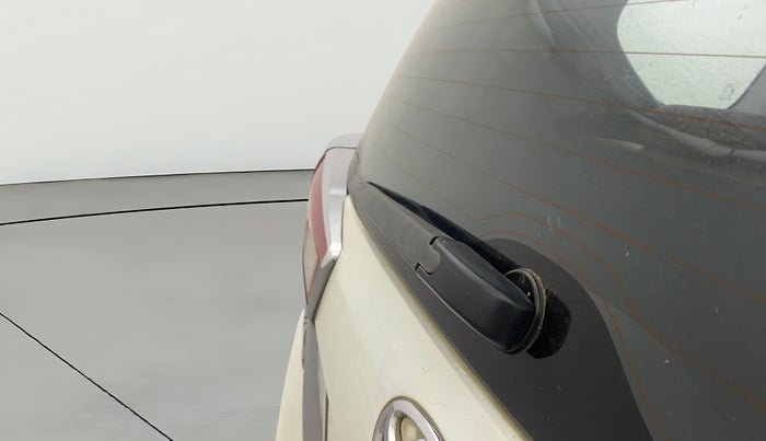 2016 Toyota Innova Crysta 2.7 ZX AT 7 STR, Petrol, Automatic, 51,020 km, Rear Wiper