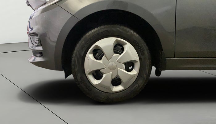 2024 Tata Tiago XM PETROL, Petrol, Manual, 8,717 km, Left Front Wheel