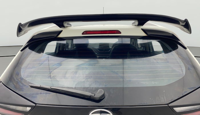 2021 Tata ALTROZ XZ PETROL, Petrol, Manual, 39,583 km, Rear Windshield