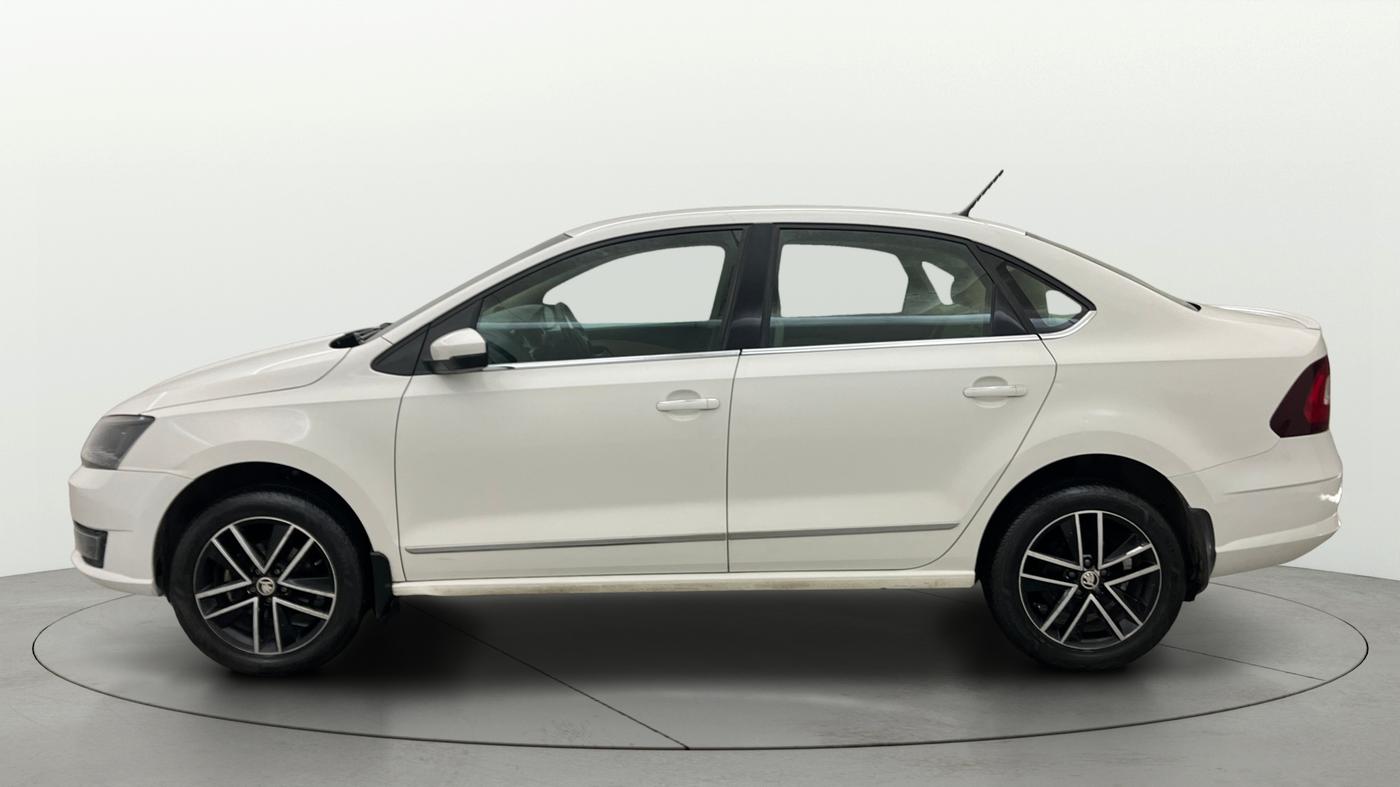 2020 Skoda Rapid STYLE TSI, Petrol, Manual, 55,442 km, Left Side