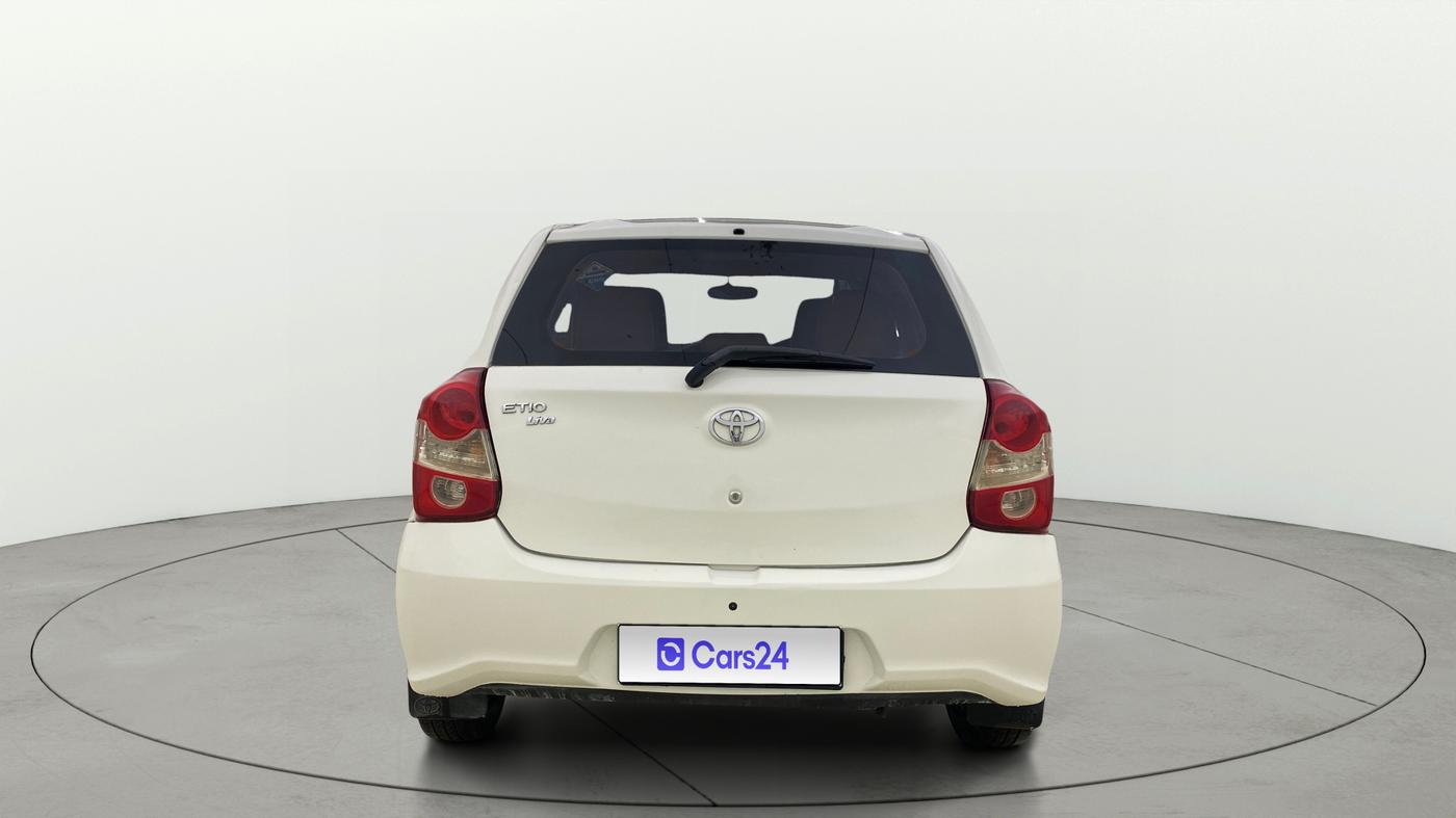 2019 Toyota Etios Liva V, CNG, Manual, 88,857 km, Back/Rear