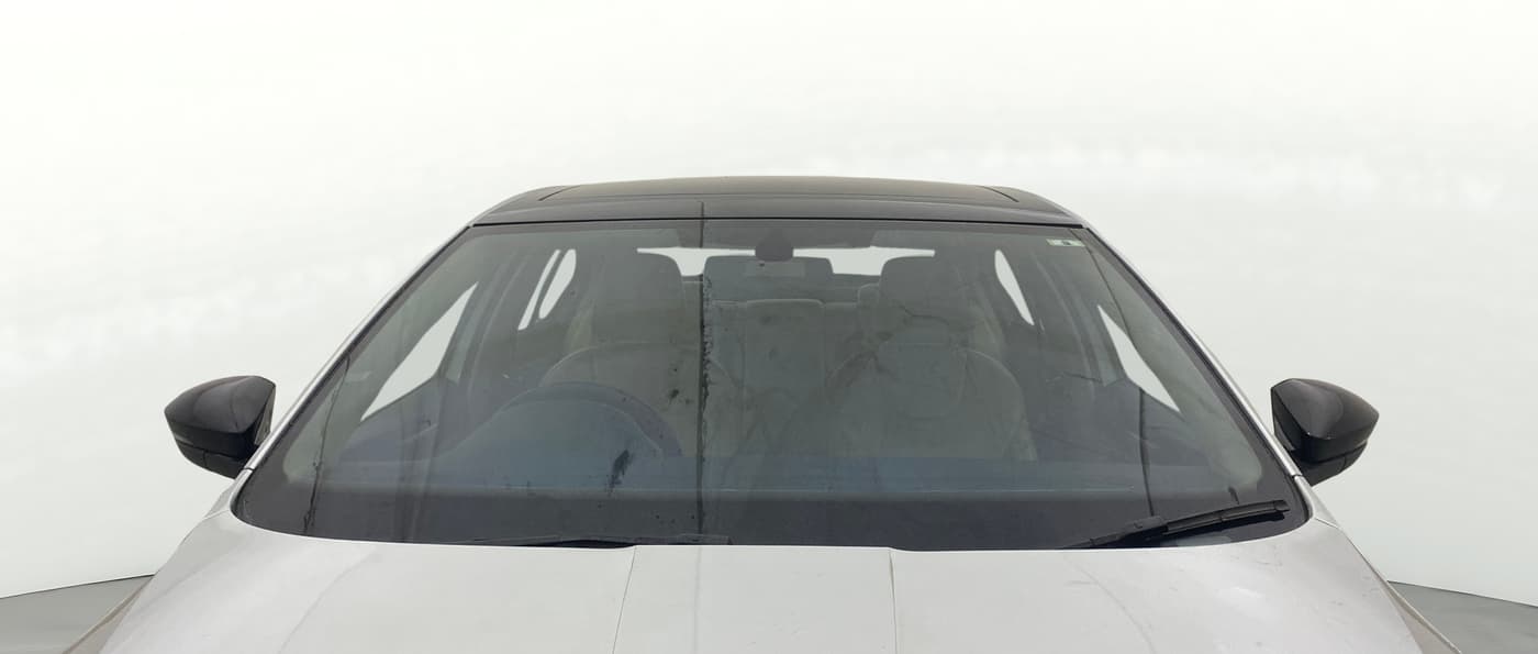 2016 Skoda Octavia STYLE PLUS AT 1.8 TSI, Petrol, Automatic, 94,300 km, Front Windshield