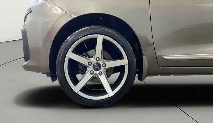 2022 Maruti Ertiga ZXI+ AT SHVS, Petrol, Automatic, 15,004 km, Left Front Wheel