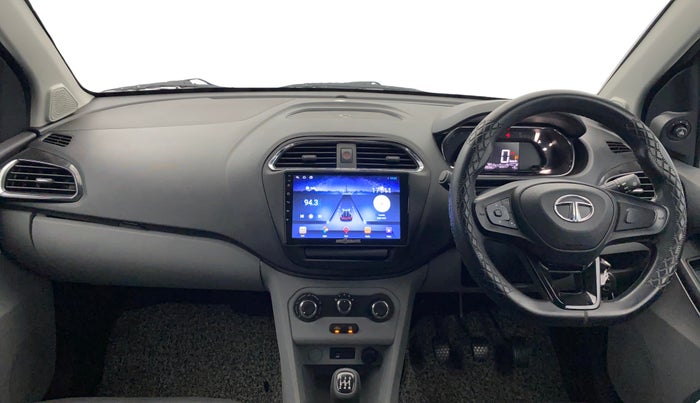 2022 Tata Tiago XT (O) PETROL, Petrol, Manual, 2,819 km, Dashboard