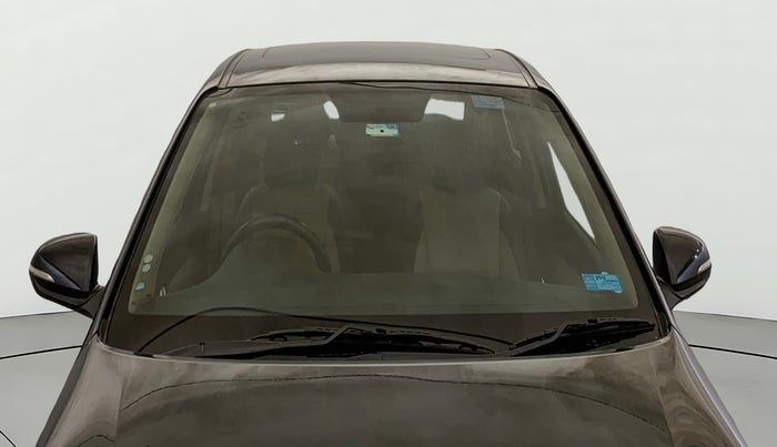 2017 Hyundai Verna 1.6 VTVT SX O, Petrol, Manual, 64,229 km, Front Windshield