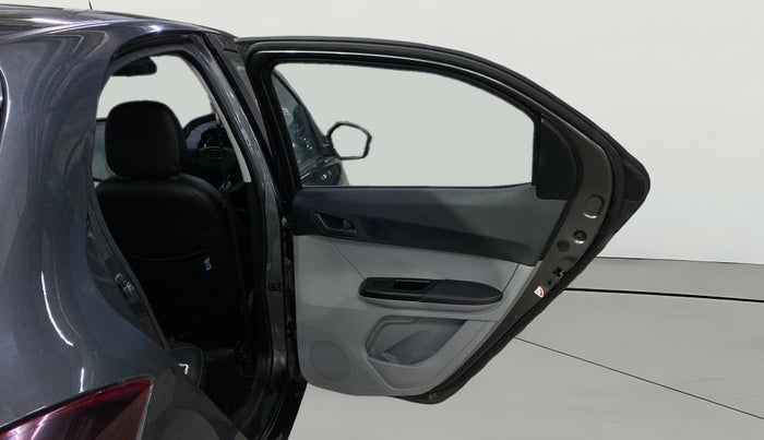 2024 Tata Tiago XTA PETROL, Petrol, Automatic, 8,375 km, RHS Rear Door