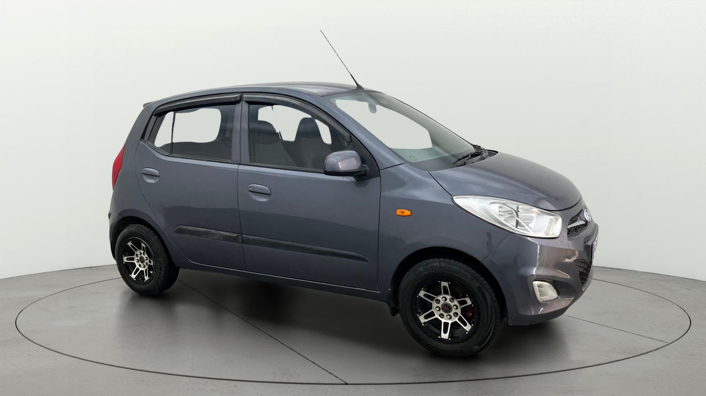 2014 Hyundai i10 SPORTZ 1.1, Petrol, Manual, 74,817 km, Right Front Diagonal
