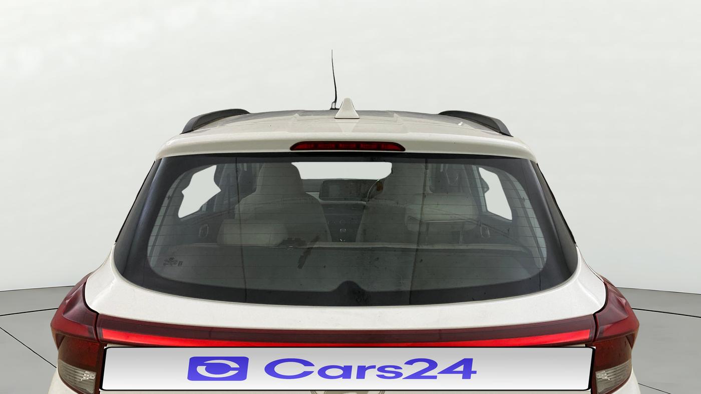 2024 Hyundai GRAND I10 NIOS Sportz 1.2 HY-CNG Duo, CNG, Manual, 27,331 km, Rear Windshield
