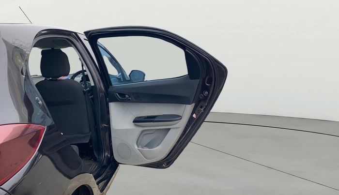 2023 Tata Tiago XT PETROL, Petrol, Manual, 45,481 km, RHS Rear Door