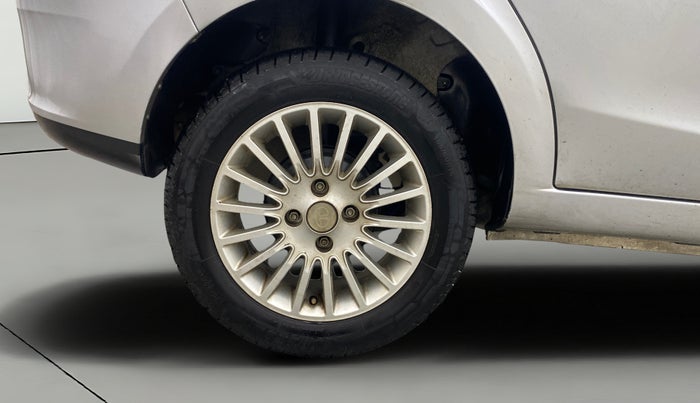 2014 Tata Zest XMS PETROL, Petrol, Manual, 42,931 km, Right Rear Wheel