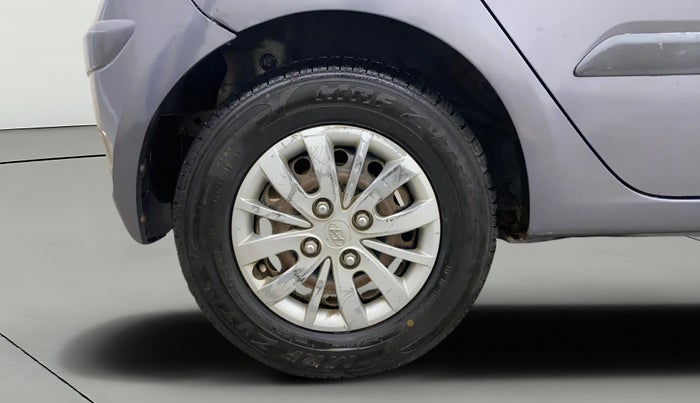 2015 Hyundai i10 SPORTZ 1.1, Petrol, Manual, 82,983 km, Right Rear Wheel