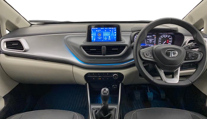 2024 Tata ALTROZ  XZ Plus (O) (S), Petrol, Manual, 12,400 km, Dashboard
