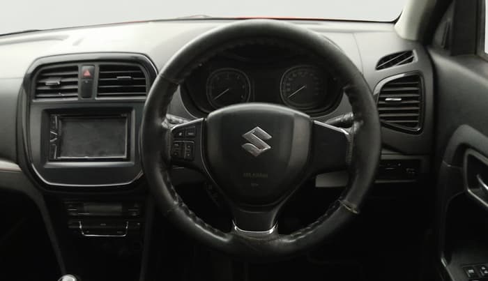 2018 Maruti Vitara Brezza ZDI, Diesel, Manual, 93,901 km, Steering Wheel Close Up