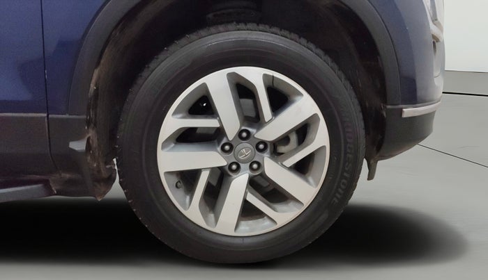 2022 Tata Safari XZA PLUS, Diesel, Automatic, 58,780 km, Right Front Wheel