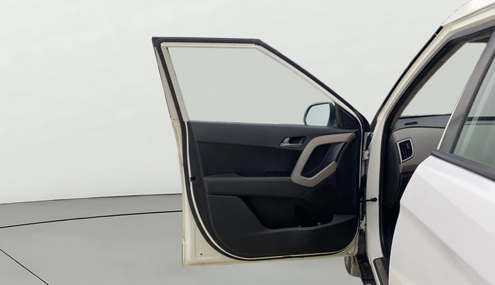 2017 Hyundai Creta SX PLUS AT 1.6 DIESEL, Diesel, Automatic, 1,11,615 km, LHS Front Door