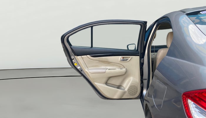 2014 Maruti Ciaz VXI+, Petrol, Manual, 1,07,012 km, LHS Rear Door