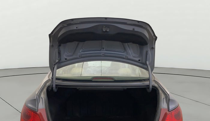 2014 Hyundai Verna FLUIDIC 1.6 VTVT SX OPT, Petrol, Manual, 69,713 km, Boot Door Open