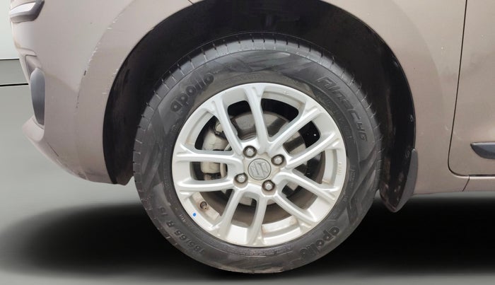 2021 Maruti Swift ZXI, Petrol, Manual, 27,489 km, Left Front Wheel