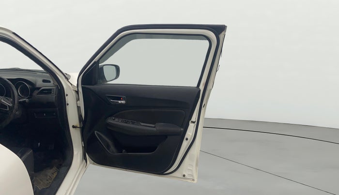 2021 Maruti Swift VXI, Petrol, Manual, 35,798 km, RHS Front Door