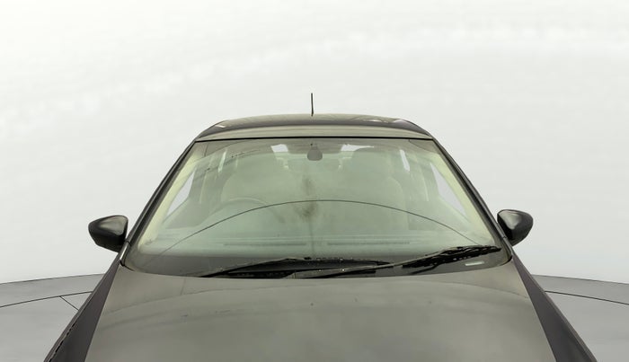 2016 Volkswagen Ameo HIGHLINE PLUS 1.5L AT 16 ALLOY, Diesel, Automatic, 1,07,334 km, Front Windshield