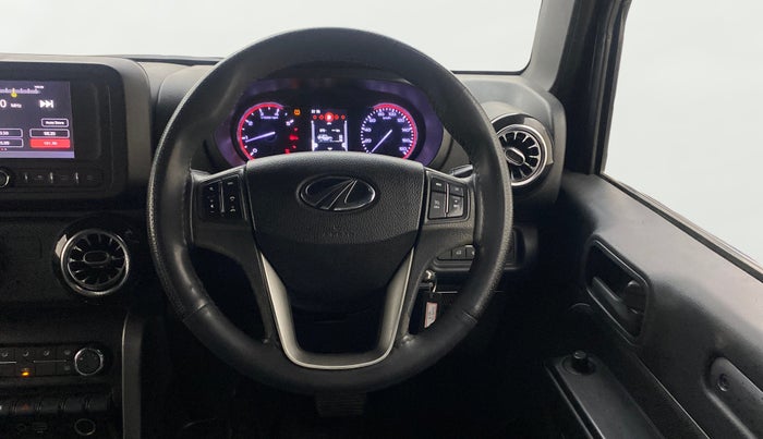 2022 Mahindra Thar LX PETROL HT 4WD AT, Petrol, Automatic, 60,639 km, Steering Wheel Close Up