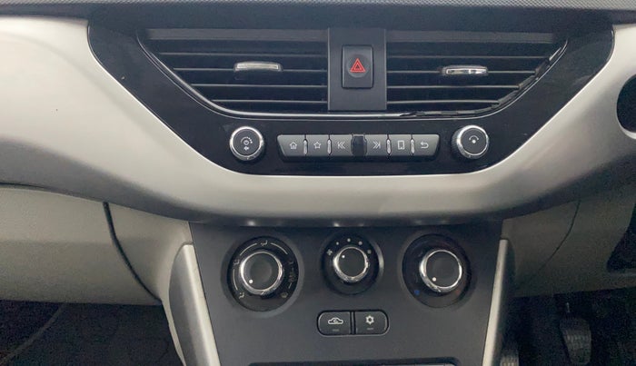 2018 Tata NEXON XM PETROL, Petrol, Manual, 72,439 km, Air Conditioner