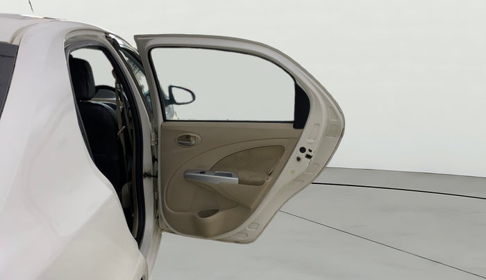 2018 Toyota Etios V PLATINUM, Petrol, Manual, 60,242 km, RHS Rear Door