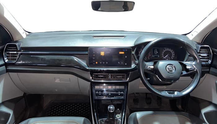 2022 Skoda KUSHAQ STYLE 1.0L TSI MT, Petrol, Manual, 97,162 km, Dashboard