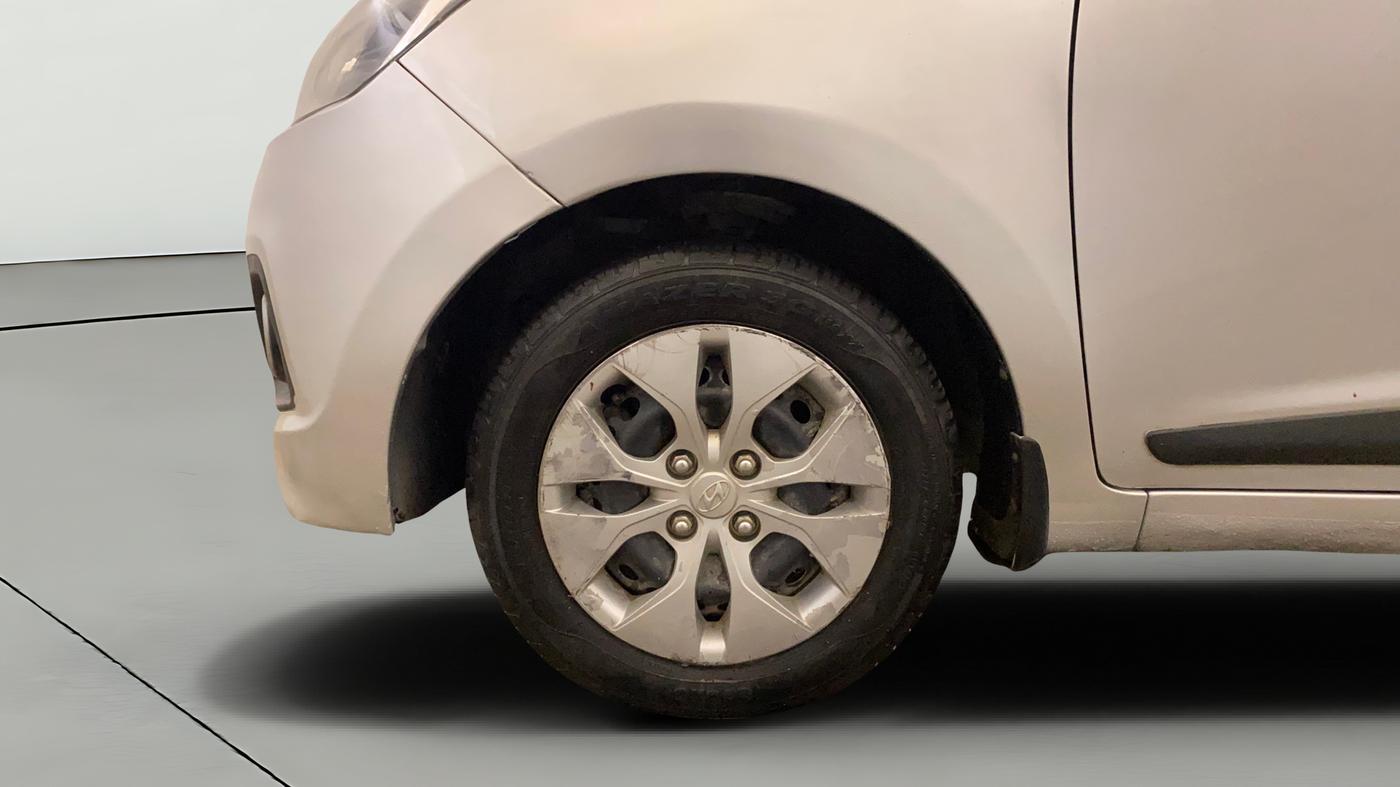 2015 Hyundai Xcent S 1.2, CNG, Manual, 50 km, Left Front Wheel