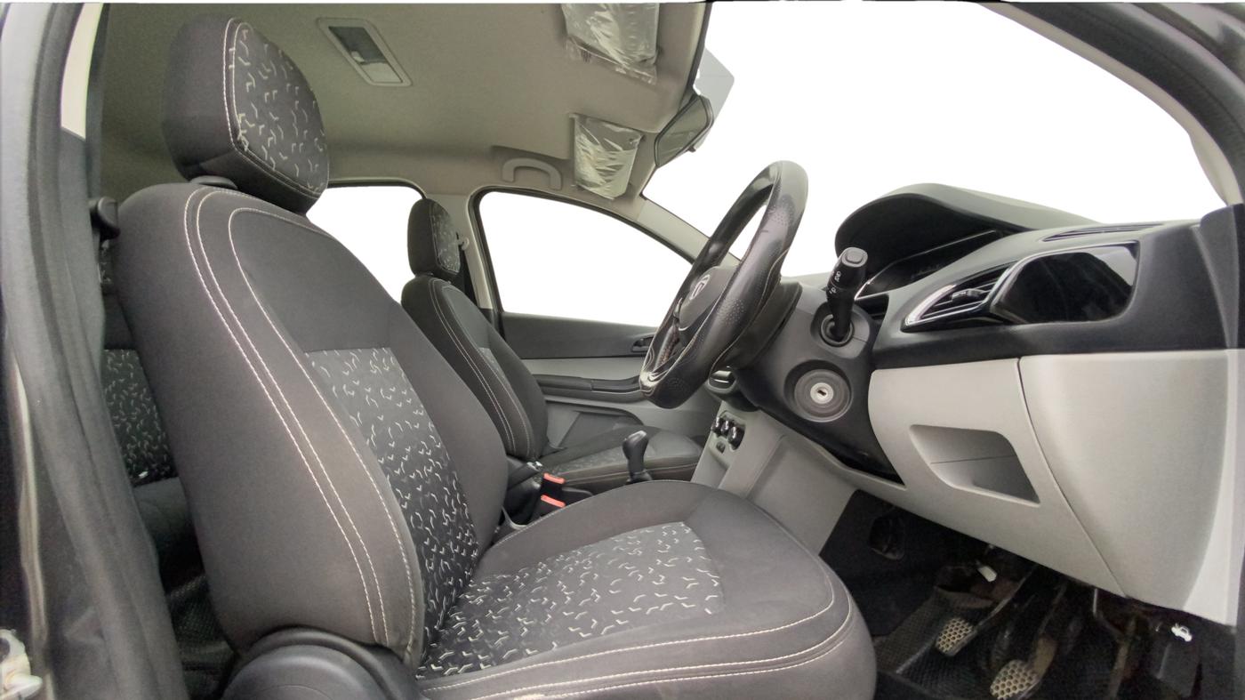 2022 Tata Tiago XT PETROL, Petrol, Manual, 63,269 km, Right Side Front Door Cabin