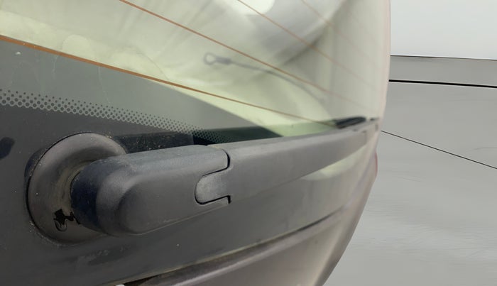 2017 Renault Duster RXS CVT, Petrol, Automatic, 23,458 km, Rear Wiper