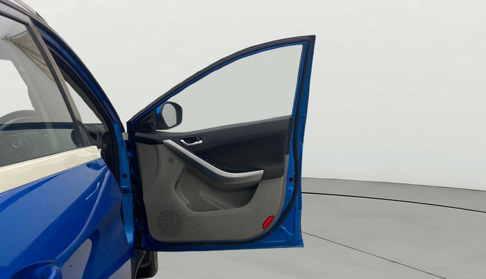 2017 Tata NEXON XZ PLUS PETROL, Petrol, Manual, 47,307 km, RHS Front Door