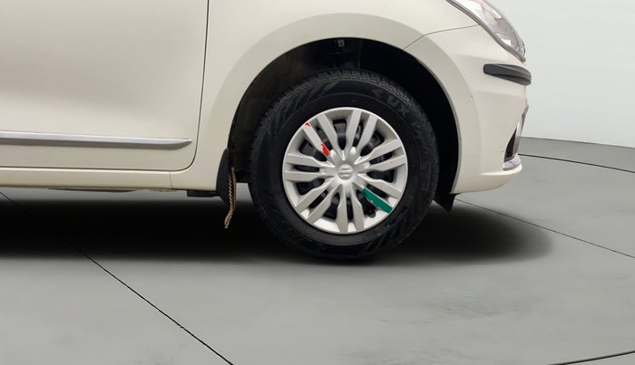 2023 Maruti Dzire VXI AMT, Petrol, Automatic, 68,546 km, Right Front Wheel