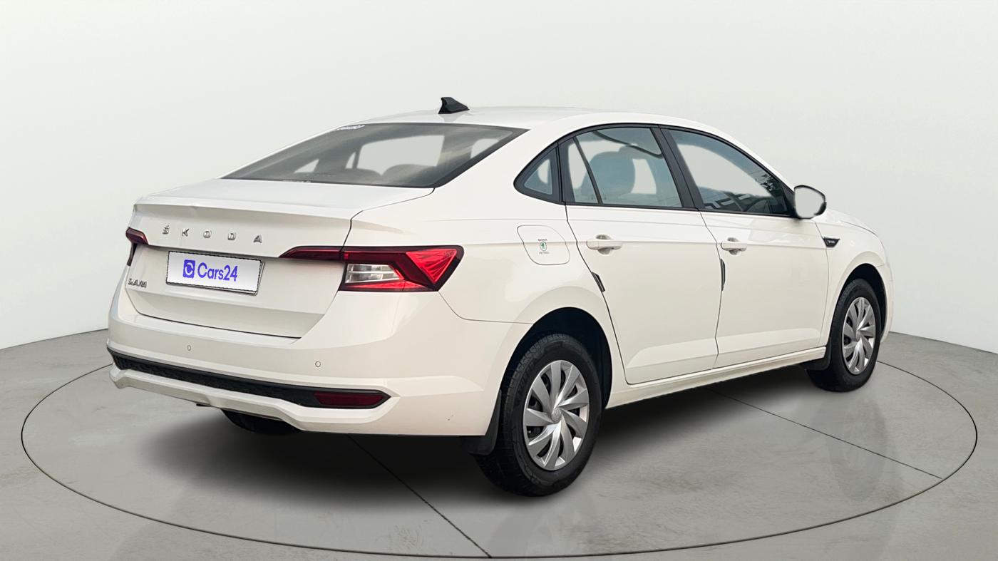 2022 Skoda SLAVIA ACTIVE 1.0L TSI MT, Petrol, Manual, 1,03,058 km, Right Back Diagonal