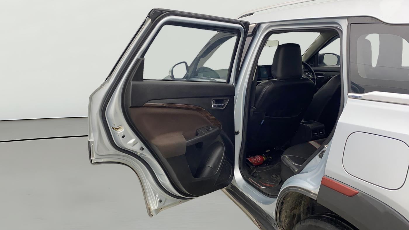 2023 Maruti BREZZA ZXI S-CNG, CNG, Manual, 1,29,749 km, LHS Rear Door