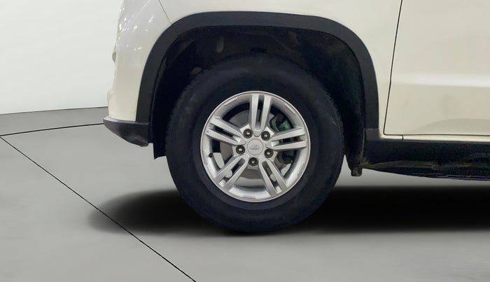 2021 Mahindra BOLERO NEO N 10, Diesel, Manual, 30,998 km, Left Front Wheel