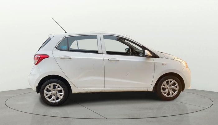 2018 Hyundai Grand i10 MAGNA 1.2 KAPPA VTVT, Petrol, Manual, 21,956 km, Right Side View