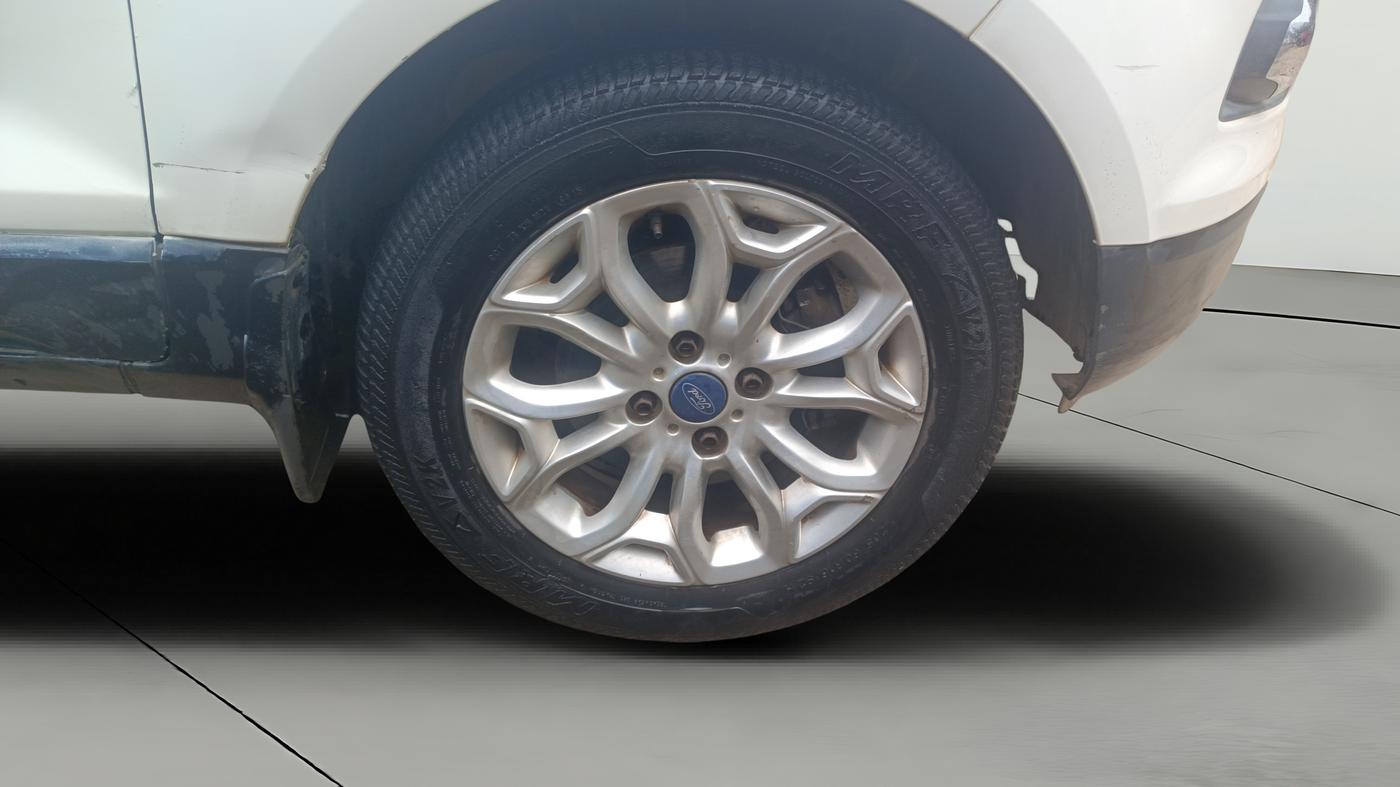 2015 Ford Ecosport TITANIUM 1.0L ECOBOOST (OPT), Diesel, Manual, 7,469 km, Right Front Wheel