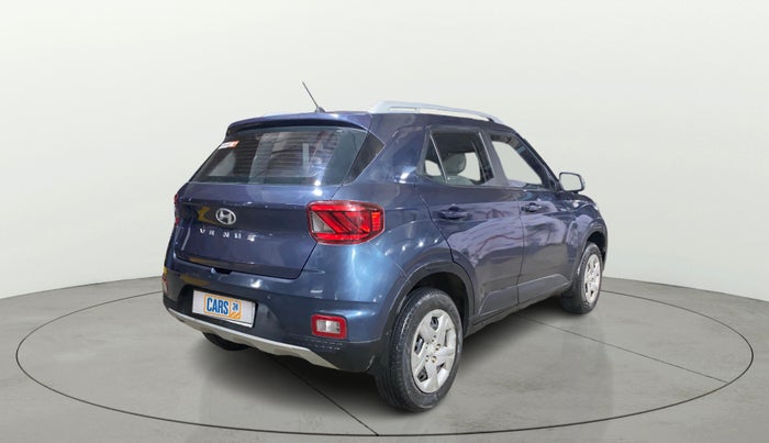 2019 Hyundai VENUE S 1.2, Petrol, Manual, 31,594 km, Right Back Diagonal