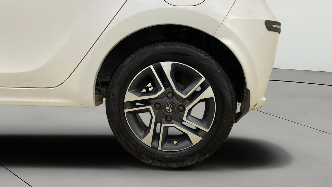2021 Tata Tiago XZ PLUS PETROL, Petrol, Manual, 47,792 km, Left Rear Wheel