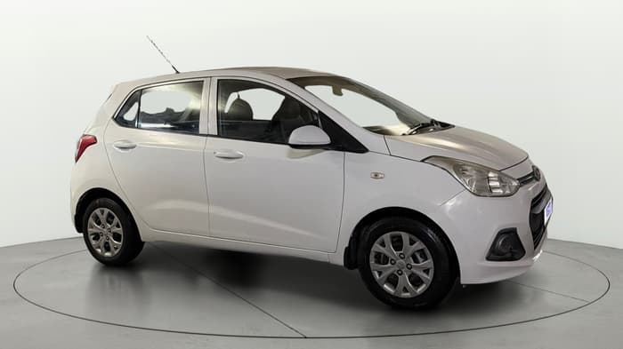 2015 Hyundai Grand i10 MAGNA 1.2 KAPPA VTVT, Petrol, Manual, 66,804 km, Right Front Diagonal