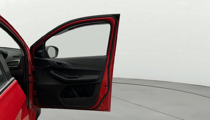 2021 Tata TIAGO NRG XZ AMT, Petrol, Automatic, 32,006 km, RHS Front Door