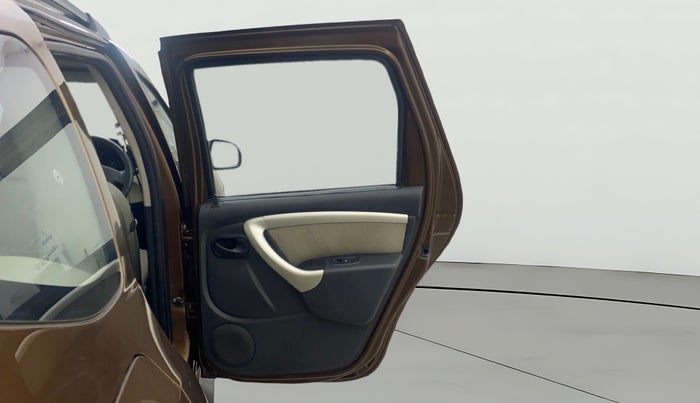 2014 Renault Duster 110 PS RXL DIESEL, Diesel, Manual, 90,221 km, RHS Rear Door